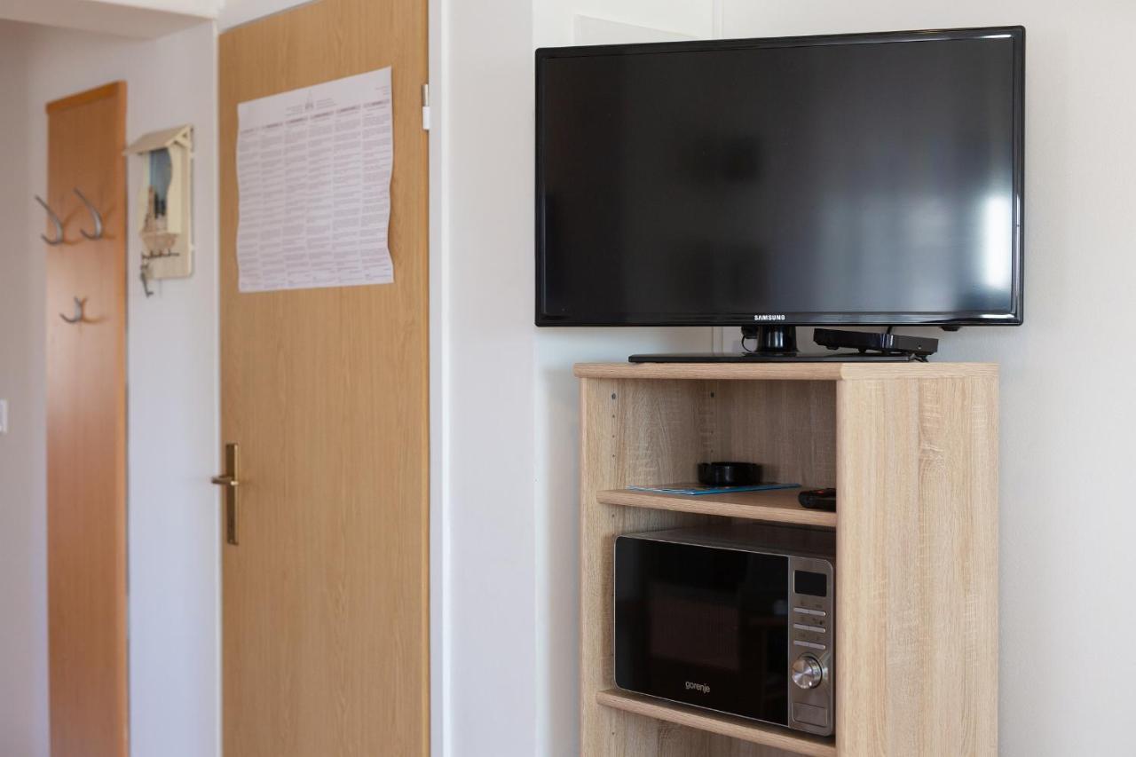 Apartman Noel Krk Town Exterior foto